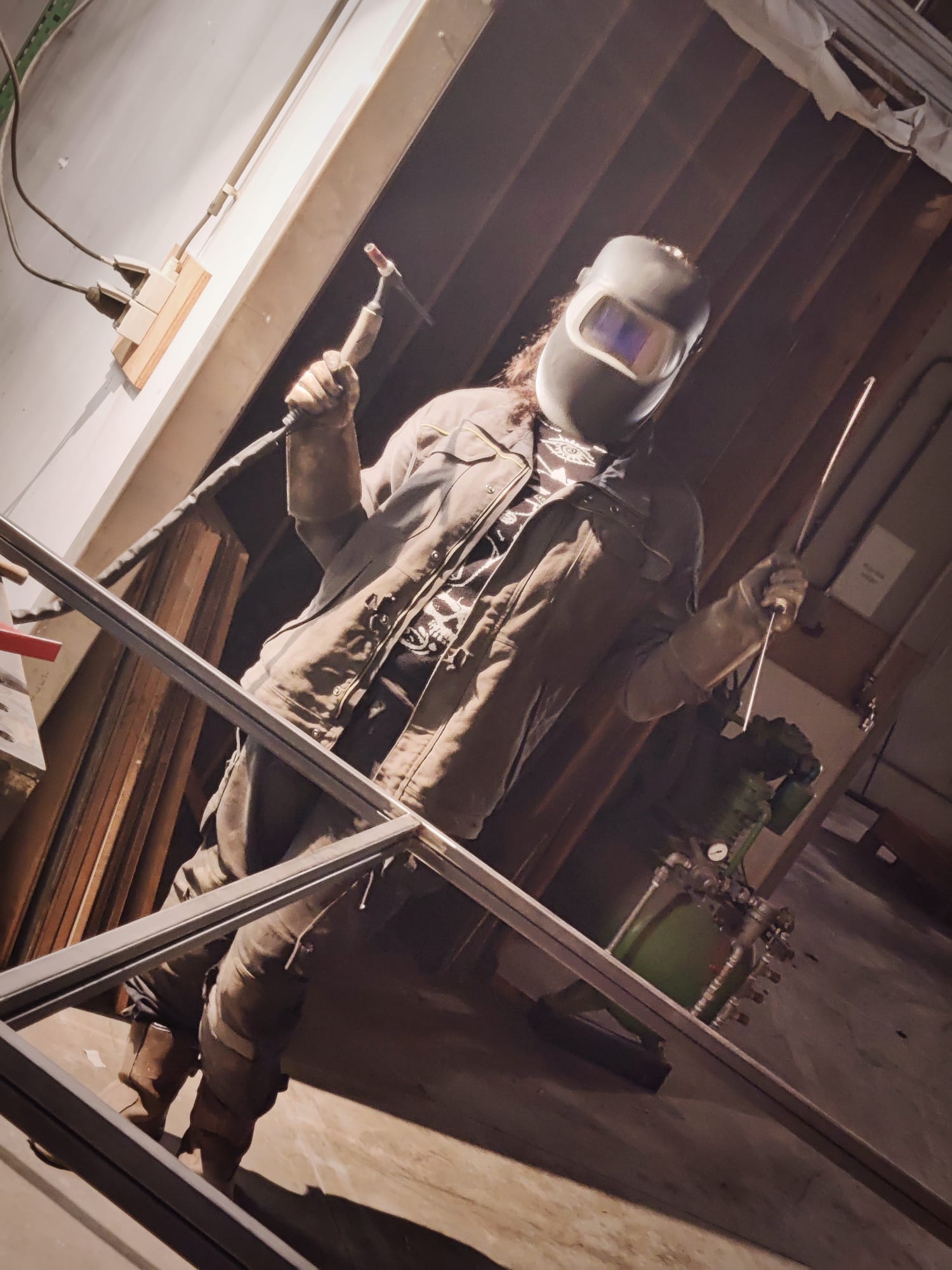 Arimi Projects - Welder at work